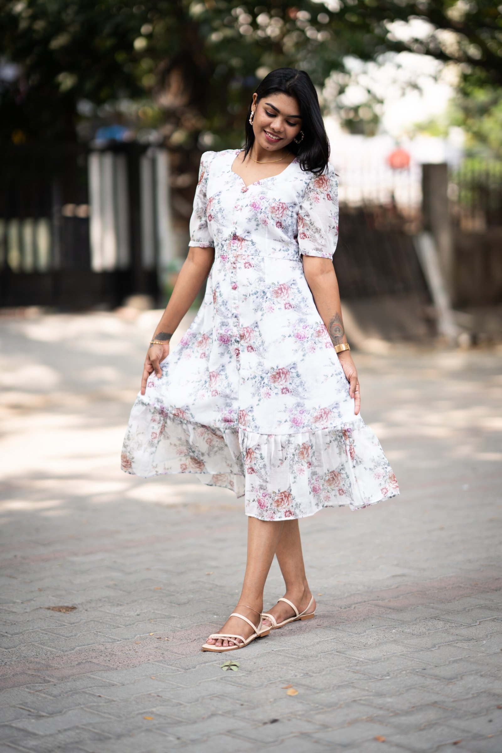 Gizia - Floral White Dress