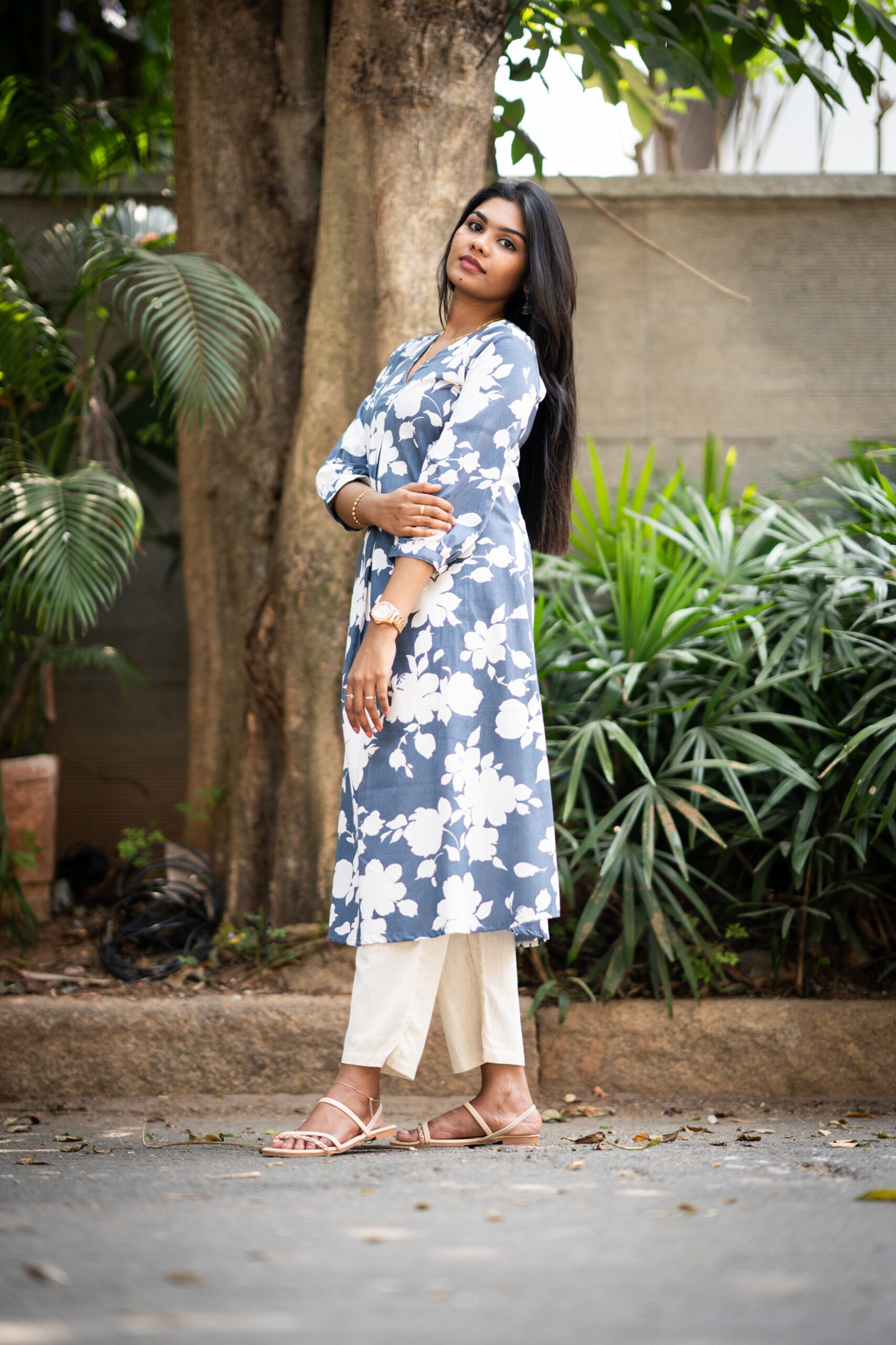 Gizia - Muted Blue Kurti Set - Image 4